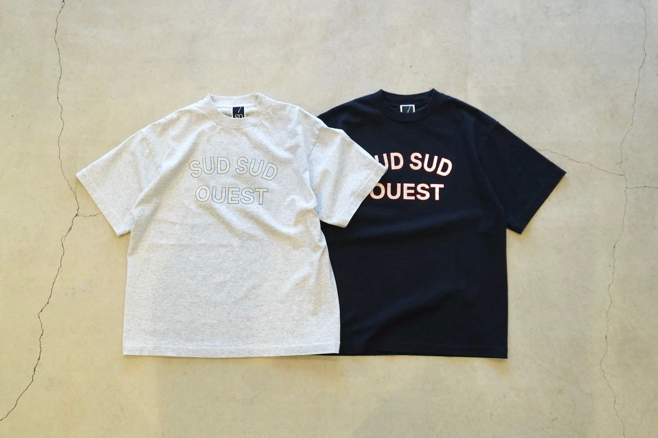 Sud Sud Ouest / College Tee – web-inter