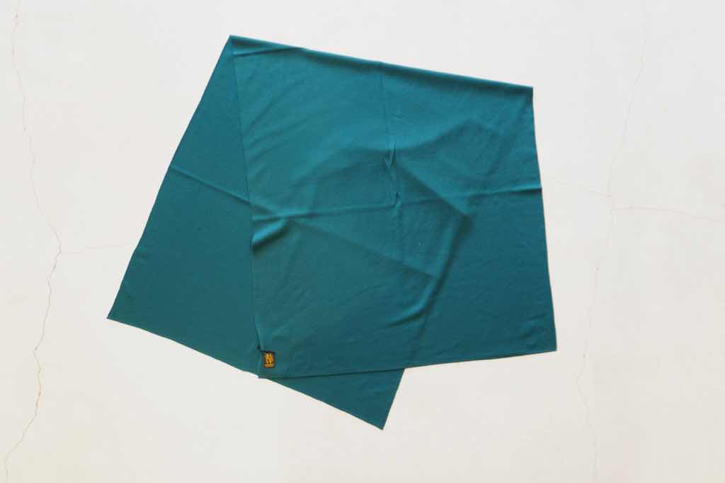 BATONER / EXTRA FINE WOOL SMOOTH STOLE – web-inter