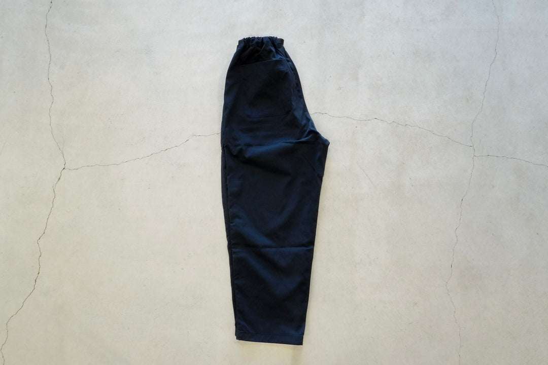 BE PREPARED / 2Tuck Nylon Gabardine Pants Midnight – web-inter
