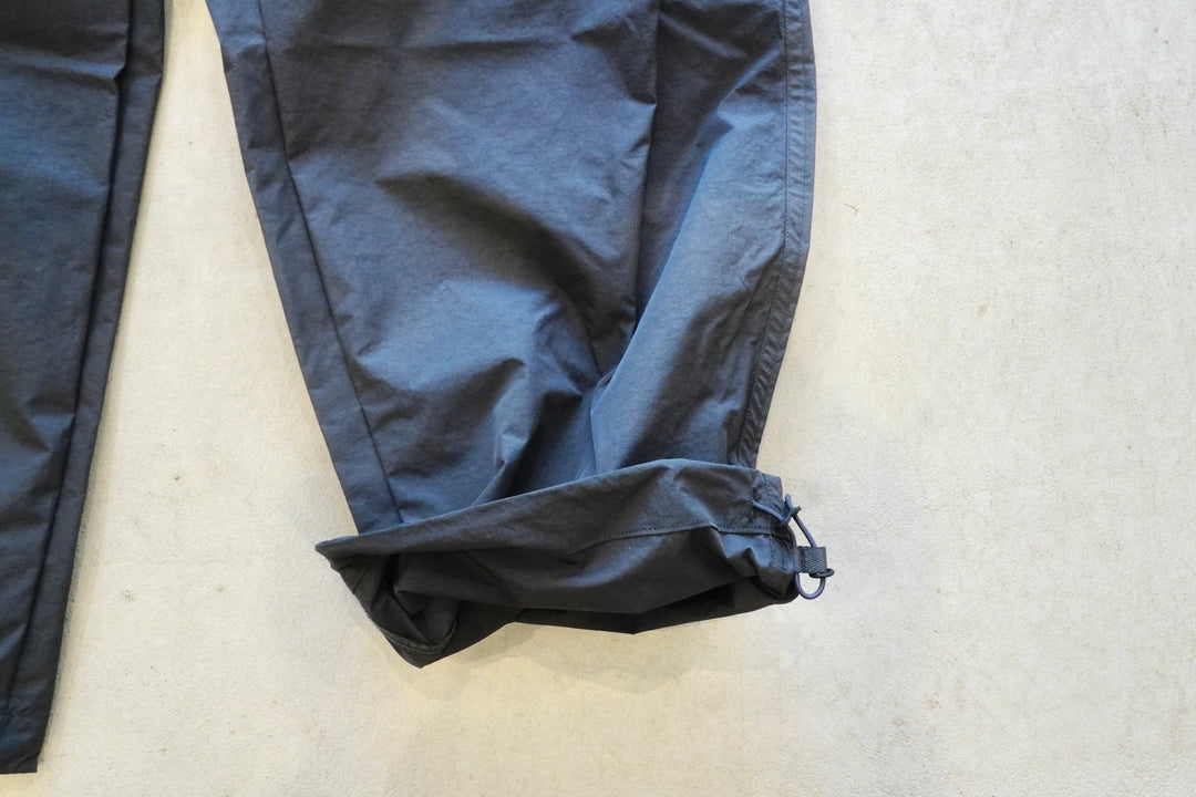 BE PREPARED / 2Tuck Track Pants Gray – web-inter