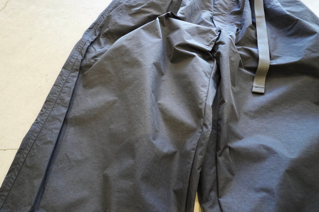 BE PREPARED / 2Tuck Track Pants Gray – web-inter