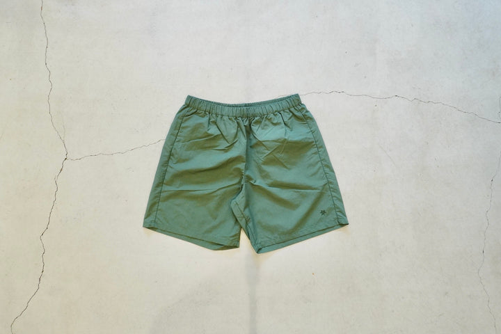 ゴールドウィン ナイロンショーツ GOLDWIN Nylon Shorts 8月17日までSALE <50% OFF> Goldwin / Nylon Shorts – web