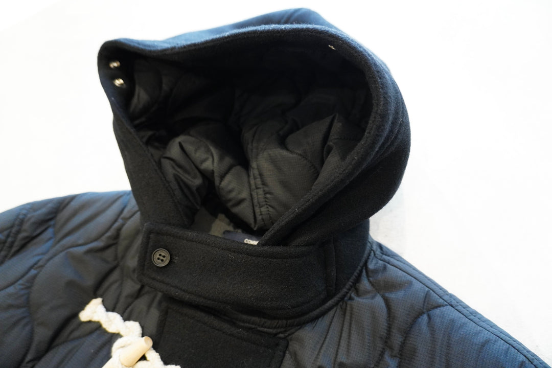 COMME des GARCONS HOMME / WOOL MELTON × NYLON QUILTING DUFFLE COAT