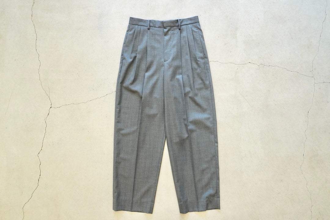 YLEVE (MOMEN'S) / SUPER120'S CHAMBRAY WOOL 3TACK TROUSERS – web-inter