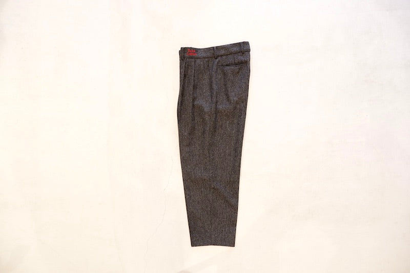 ADULT ORIENTED ROBES ストライプ パンツ ビッグサイズ 美品 ADULT ORIENTED ROBES ストライプ パンツ ビッグサイズ 美品